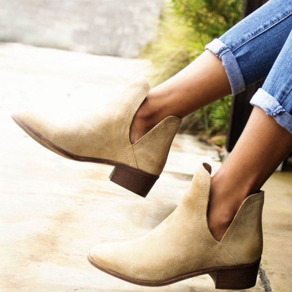 Coconuts by Matisse suede booties
